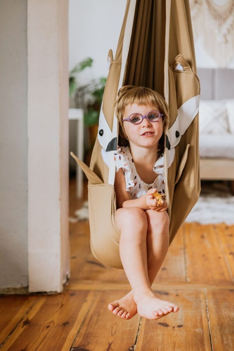 Lisek kokon huśtawka dla dzieci z zaburzeniami SI