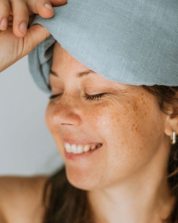 Lniana opaska obciążeniowa na oczy/czoło do spania