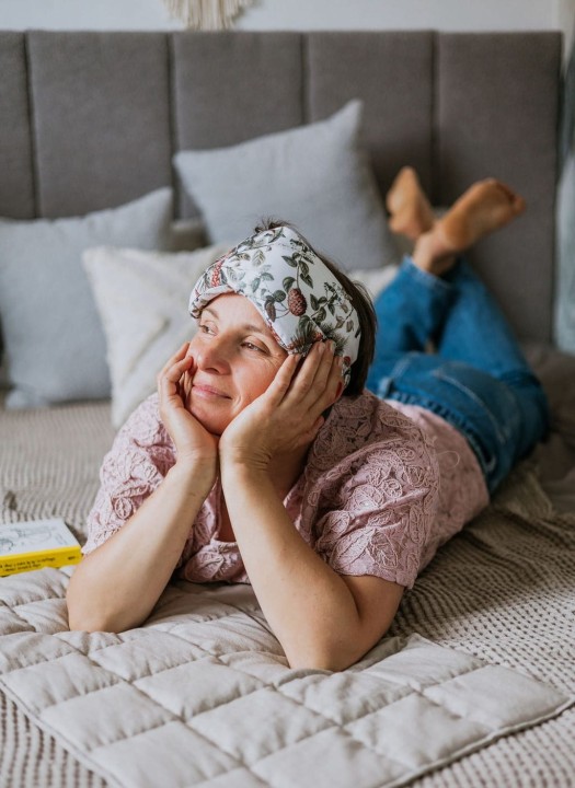 Najlepszy relaks z opaską obciążeniową z lawendą