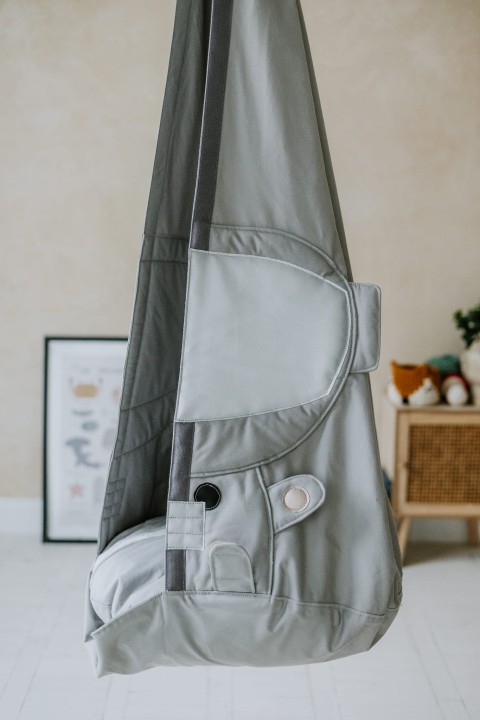 kokon huśtawka sensoryczna ASTRONAUTA kosmos gwiazdy dla dzieci