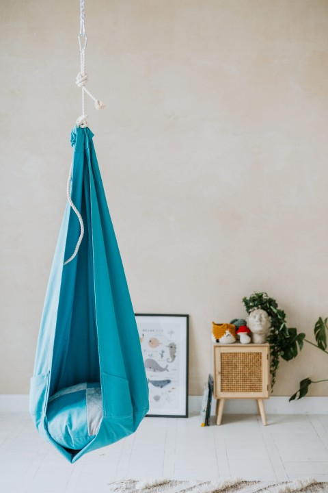 kokon huśtawka do pokoju dziecka niebieska turkus