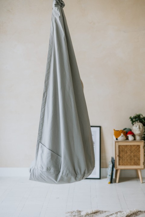 kokon huśtawka sensoryczna jasny szary