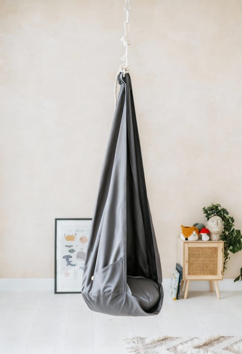 huśtawka kokon bujak czarny